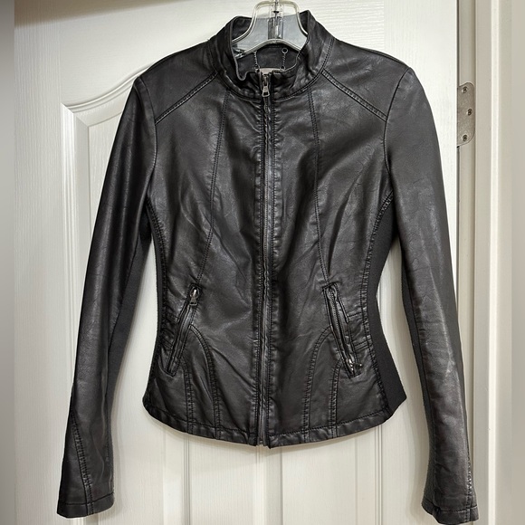 LA Coalition Jackets & Blazers - XS LA Coalition faux leather, mixed media jacket.